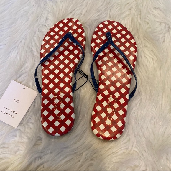 Lauren Conrad Flip Flops - Picture 1 of 6